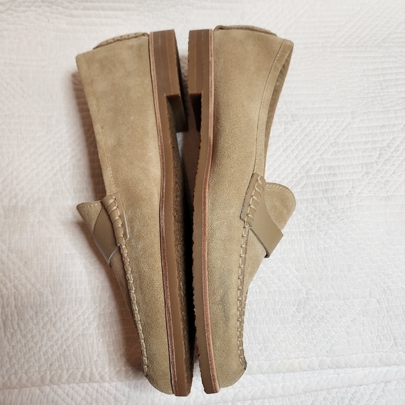 M. GEMI tan suede pointed toe loafers. Women's size 41. - Picture 7 of 16